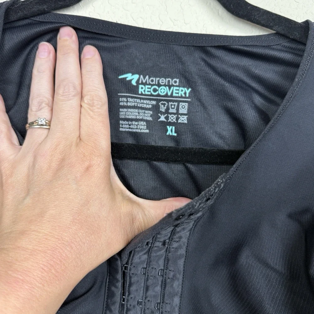 Marena Recovery XL Post Surgical Compression Bra Top Black 3/4 Sleeve Hook Front